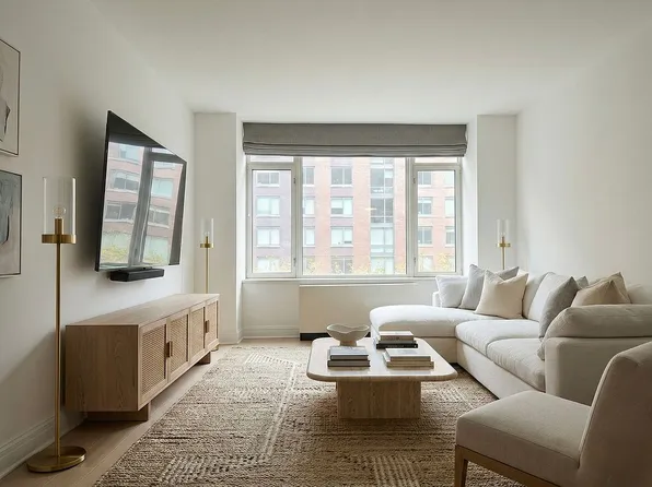 210 Warren St Unit 6C, New York, NY 10282