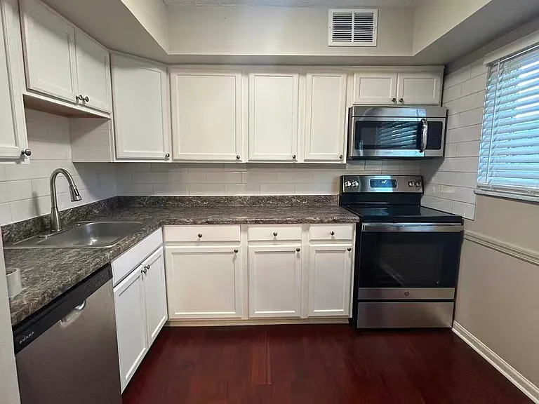 7752 Montgomery Rd #66 — Photo 10