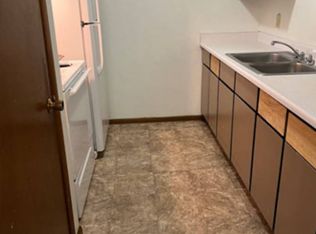 171 S Royal Ave #7, Fond Du Lac, WI 54935