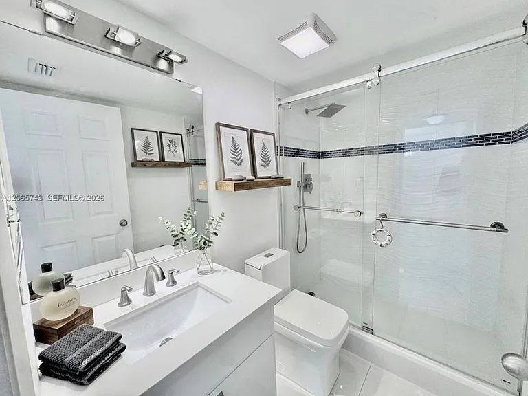 7840 NW 50th St #102 — Photo 13