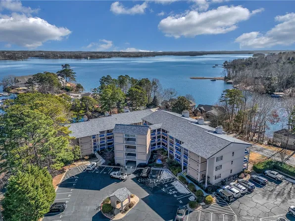 519 Tall Ship Dr Unit 220, Salem, SC 29676