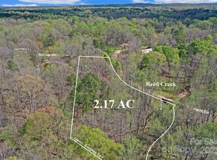 925 Hillview Dr, Iron Station, NC 28080