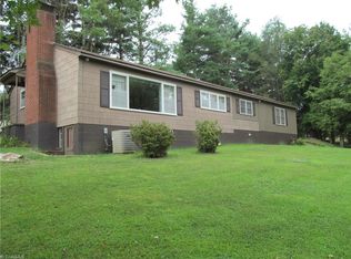 511 River Hill Rd, Sparta, NC 28675