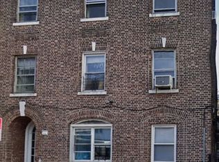 825 E 15th St, Brooklyn, NY 11230