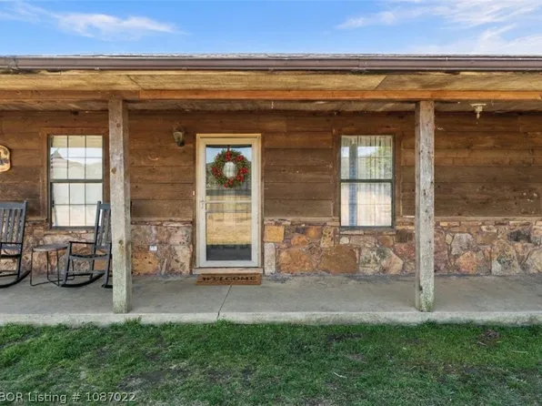25371 360th Ave, McCurtain, OK 74944