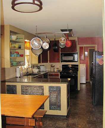 3rd image of 1800 Chelsea Dr