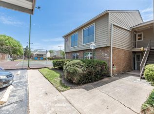 5005 Georgi Ln APT 15, Houston, TX 77092