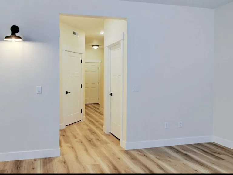 2875 Cody Dr #7 — Photo 10
