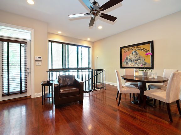 2nd image of 848 N Marshfield Ave #1
