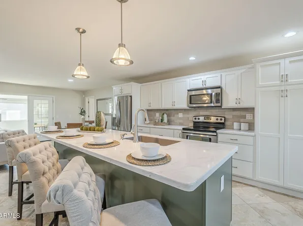 9917 W SHIPROCK Drive, Sun City, AZ 85351