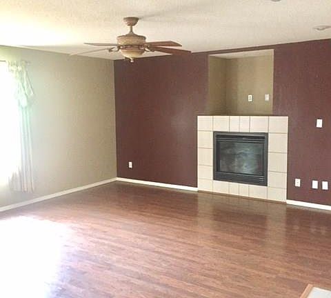 5th image of 3908 Tierra Aurora Dr