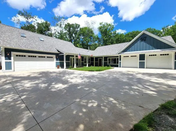 1098 130th St, Amery, WI 54001