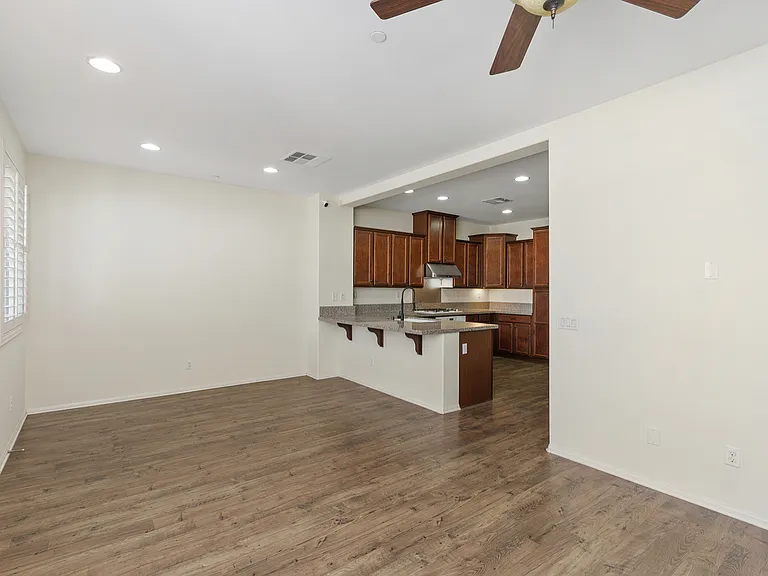 8011 City View Pl — Photo 11