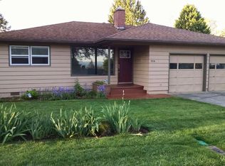 936 Brighton Ave, Oregon City, OR 97045