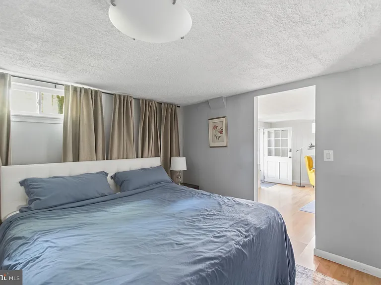 3141 Clayborne Ave — Photo 36