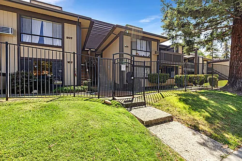 39139 Argonaut Way #107 Photo 1 39139 Argonaut Way #107 Photo 1