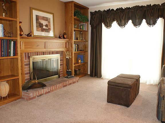4th image of 4424 Basswood Dr