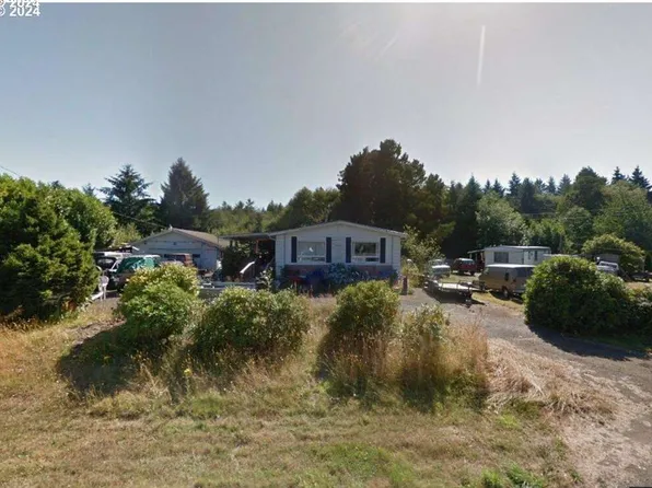 2401 E Alsea Hwy, Waldport, OR 97394