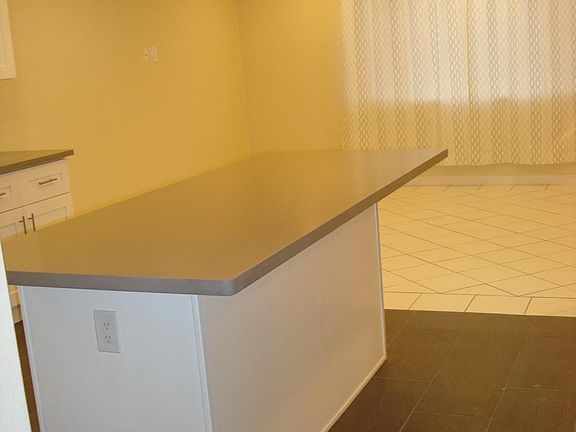 5th image of 119 Franklin St APT 7