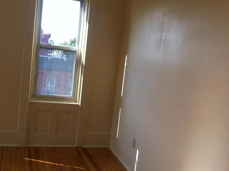 2900 New York Ave #4L — Photo 2