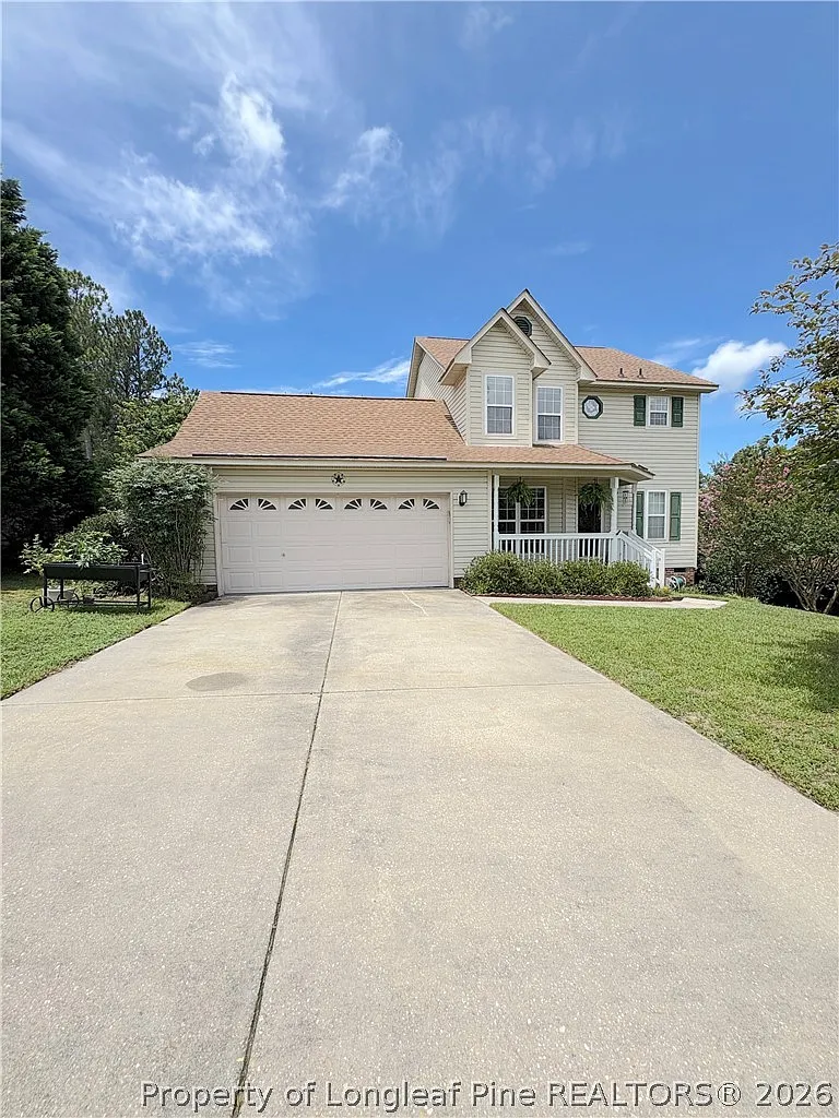 3 bed, 2.5 bath, 1703 sqft, $1,895 — Photo 2