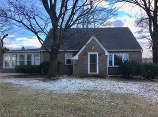 2642 Old Post Rd, Coplay, PA 18037