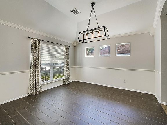 5th image of 20609 Kearney Hill Rd