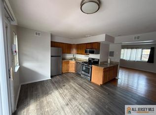 37 Judson St Unit 8-A, Edison, NJ 08837