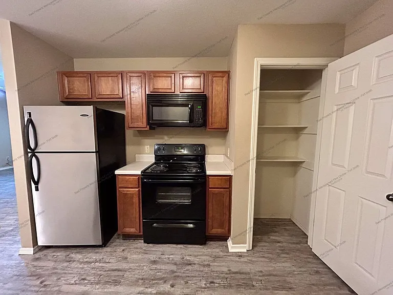 4806 Park Ave — Photo 13