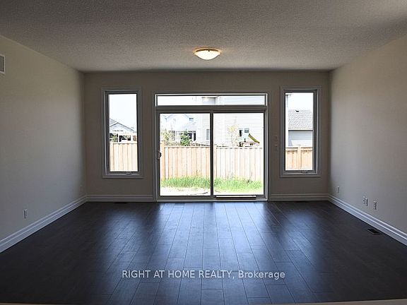 4th image of 48 Allenwood Rd