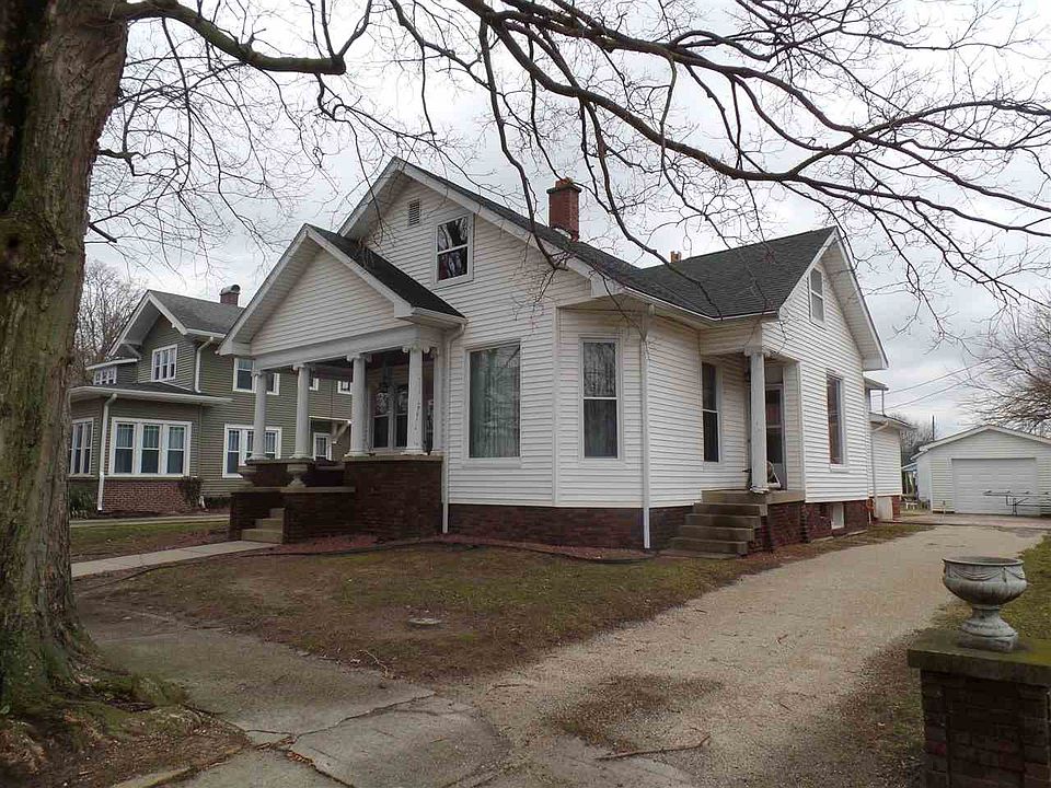 1st image of 119 W Mechanic St
