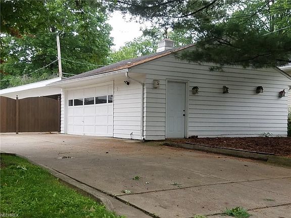 3rd image of 1340 Broad Blvd