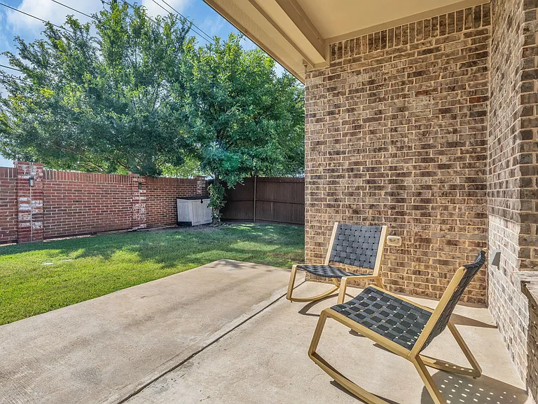 905 Avian Dr — Photo 28