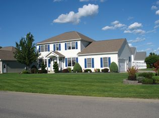 3713 Culpepper Dr, North Tonawanda, NY 14120