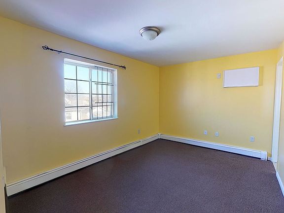 3rd image of 2948 Wickham Ave #2A