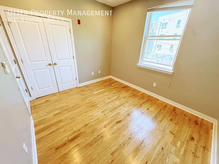 2025 N College Ave #B — Photo 17