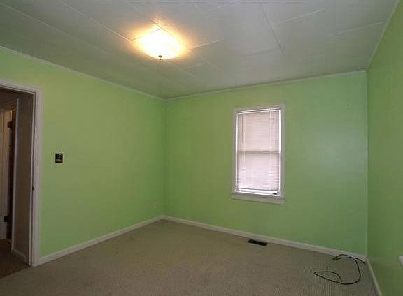 5th image of 1715 Val Vista St