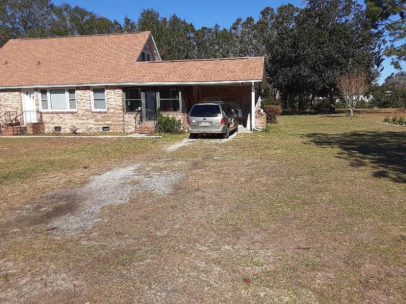 1st image of 126 W Hope Dr