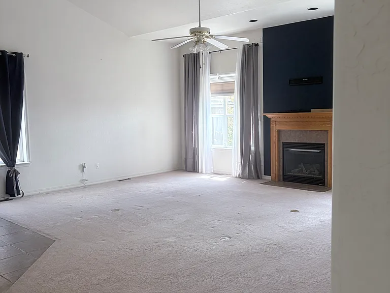 109 Cinnamon Dr #1 — Photo 13
