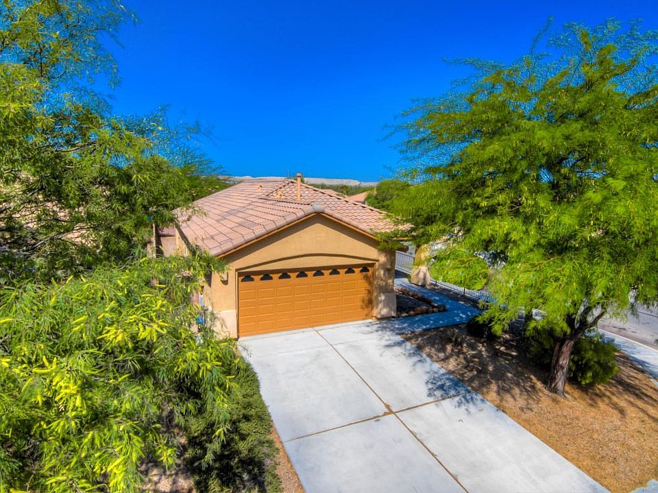 1st image of 409 N Rustlers Canyon Dr