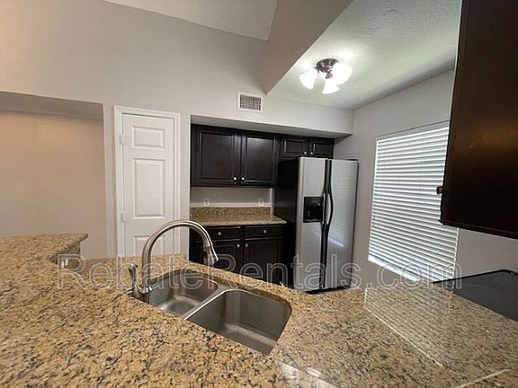 3rd image of 13703 Richmond Park Dr #1709