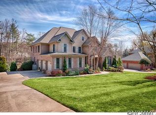 1120 Burnside Dr, Asheville, NC 28803