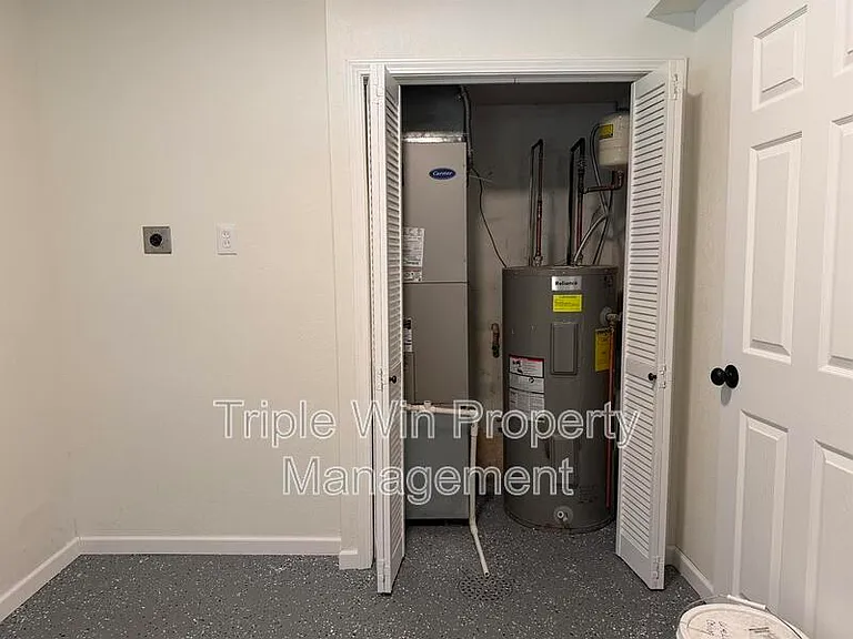 8301 Pepperidge Dr — Photo 11