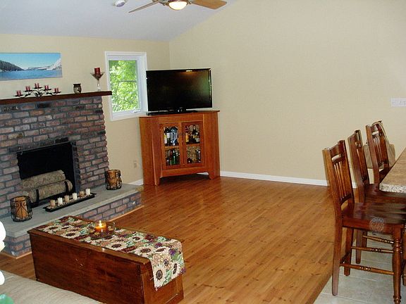 5th image of 540 Clearview Dr