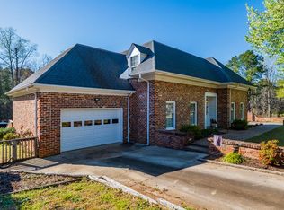 301 Pinecrest Ave, Roanoke Rapids, NC 27870