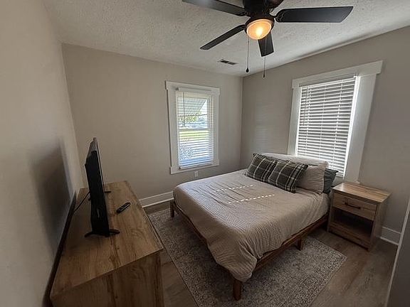 4th image of 1349 Kenton St
