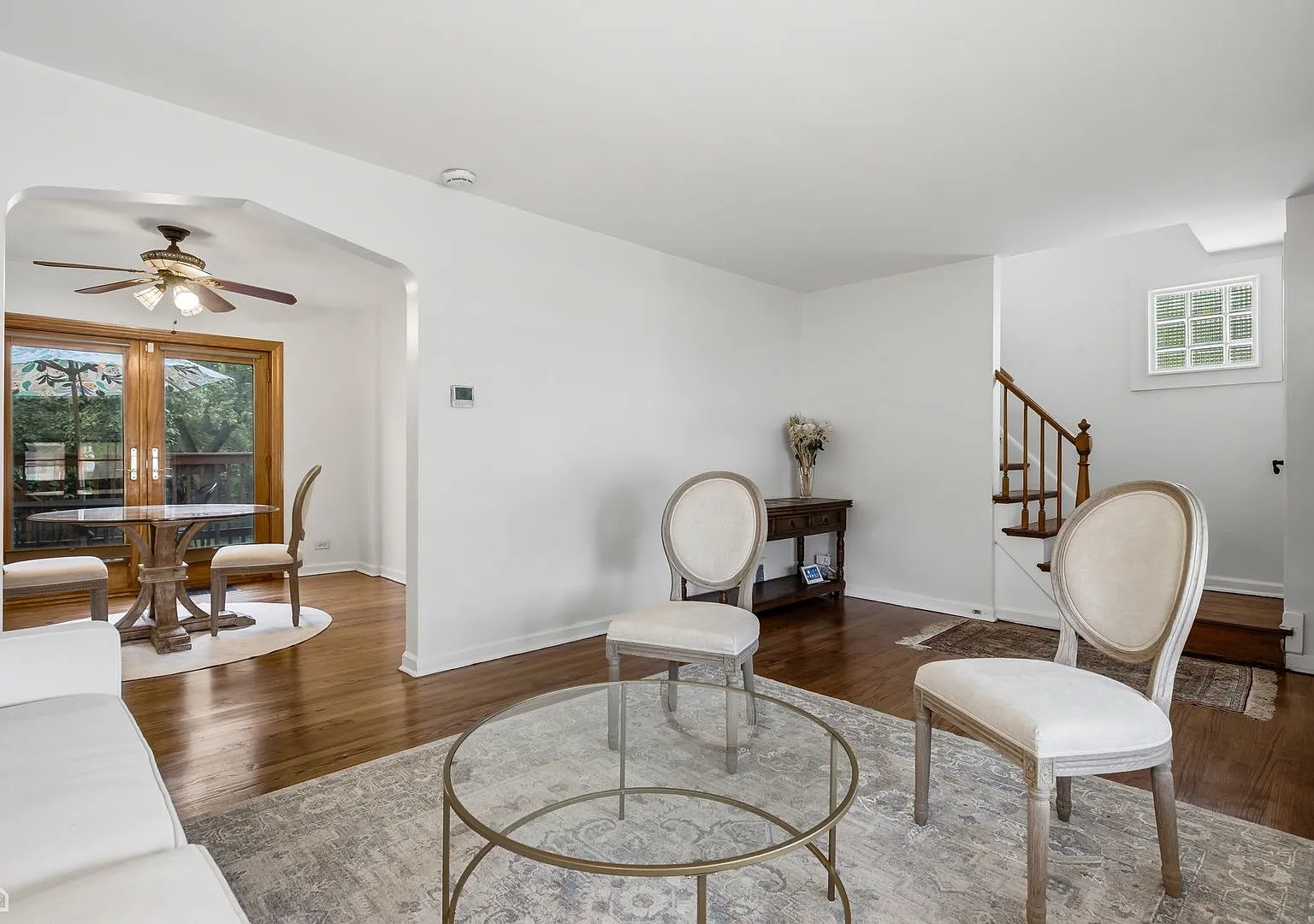 3 bed, 1.5 bath, $2,000 — Photo 4