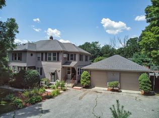 7 Fiske Hill Rd, Sturbridge, MA 01566