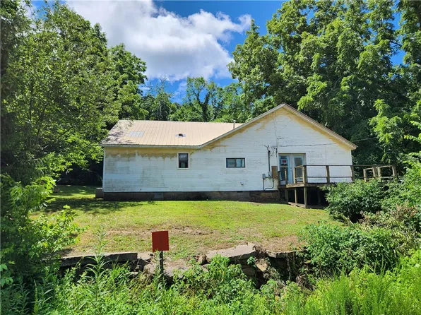 16432 Hazel Valley Rd, Fayetteville, AR 72701