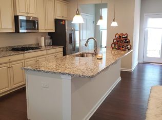 10010 Dorsey Ln, Lanham, MD 20706